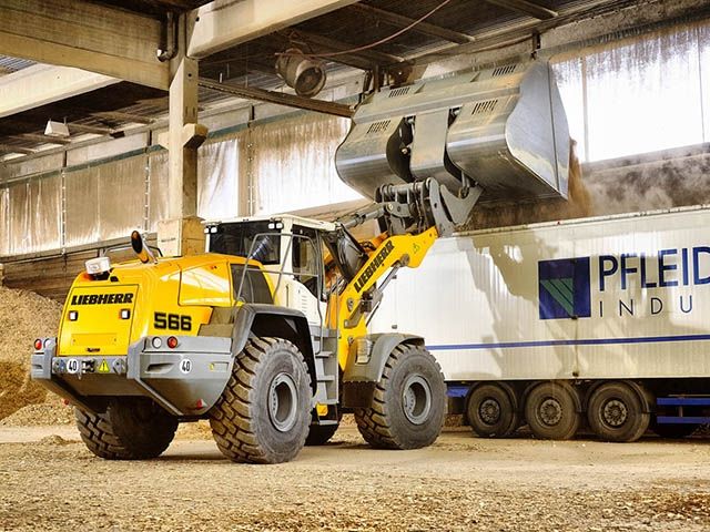 Visti al Bauma: Liebherr amplia gamma di pale gommate