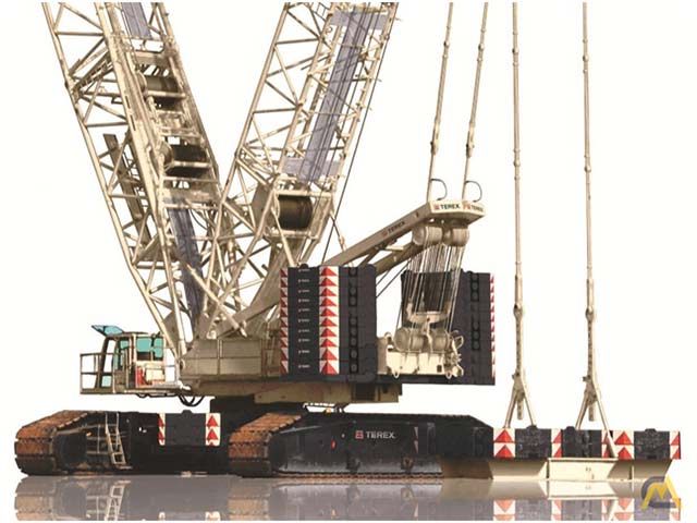 Gru speciali per lo smontaggio delle Pile di Ponente del Morandi