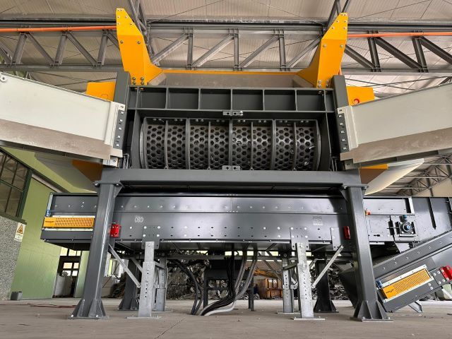 Ottimizzare il processo di trasformazione dello zinco con la tecnologia di triturazione UNTHA distribuita da Ecotec Solution