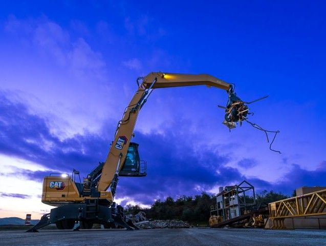 Caterpillar presenta al bauma nuove macchine per la demolizione, il recycling e la movimentazione