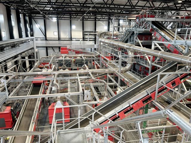 Stadler firma l’impianto di selezione dei rifiuti urbani di Stoccolma