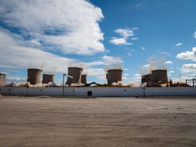 Una demolizione da Guinness World Record