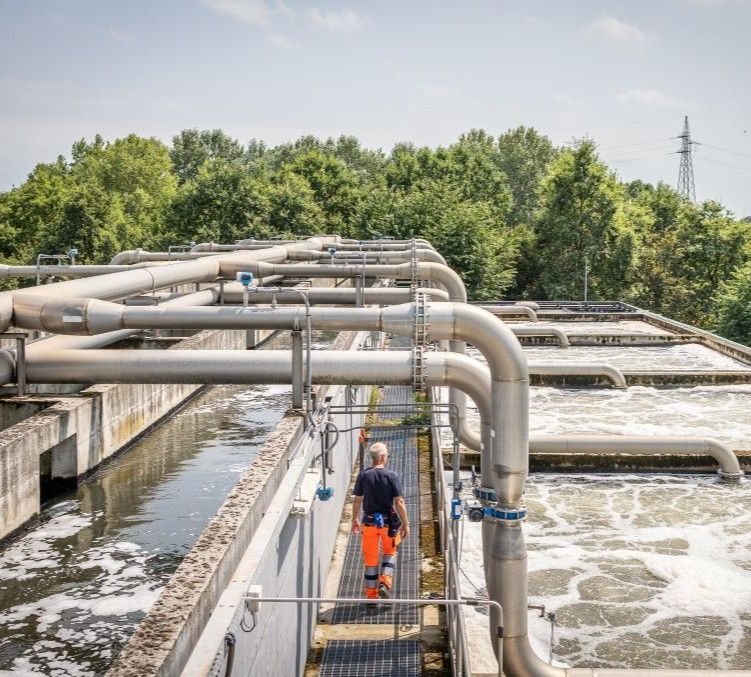 A Peschiera Borromeo il primo impianto italiano di teleriscaldamento e teleraffrescamento alimentato da biogas prodotto da fanghi di depurazione