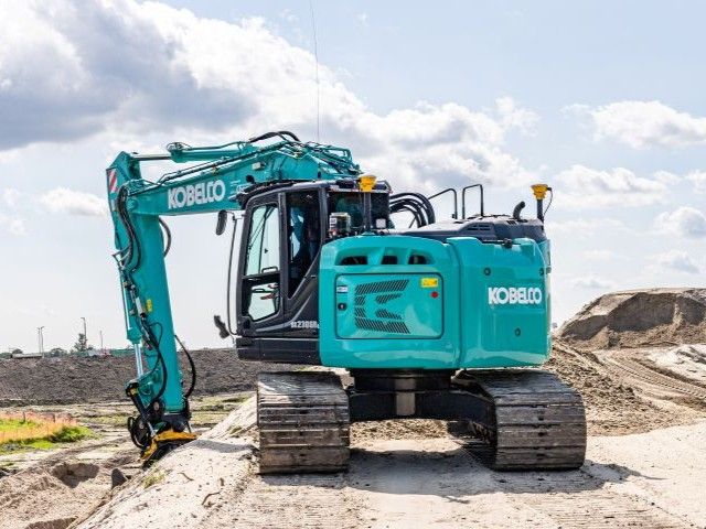KOBELCO ridefinisce i limiti del movimento terra al SaMoTer 2026