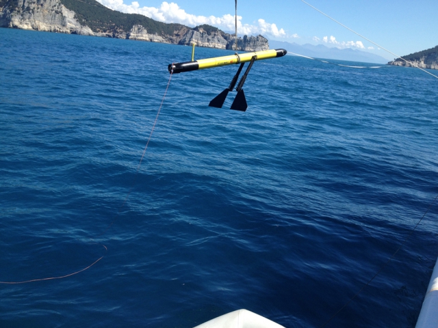 Con 'Wave' le batterie si ricaricano sfruttando il moto ondoso