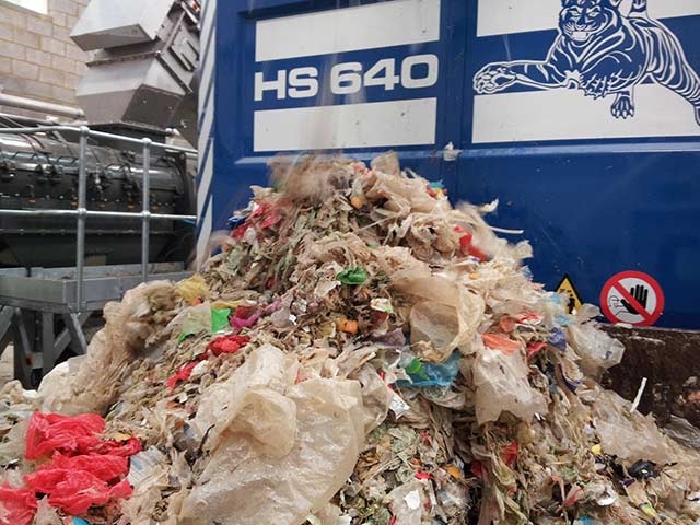 Tiger HS 640 per separare la frazione organica dal packaging