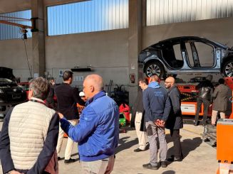 Veicoli fuori uso, nuove regole per la gestione della batterie