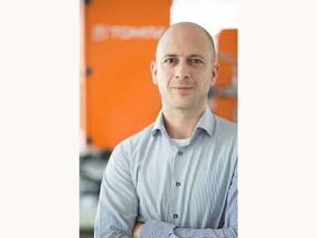 Tom Jansen, Sales Manager di TOMRA Sorting Recycling