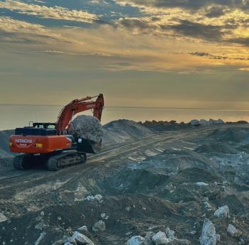 Costruzione scogliera Crucoli di Torretta